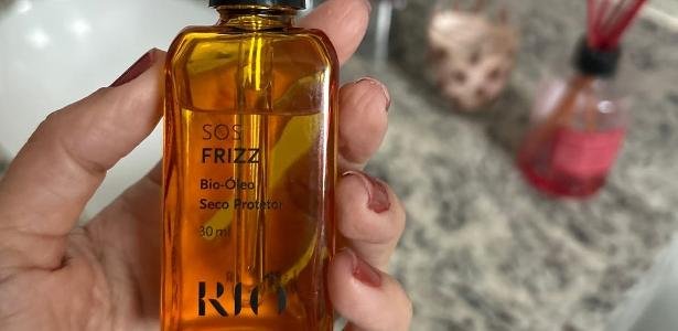 Óleo SOS Frizz controla fios espetados após a secagem - Imagem do artigo