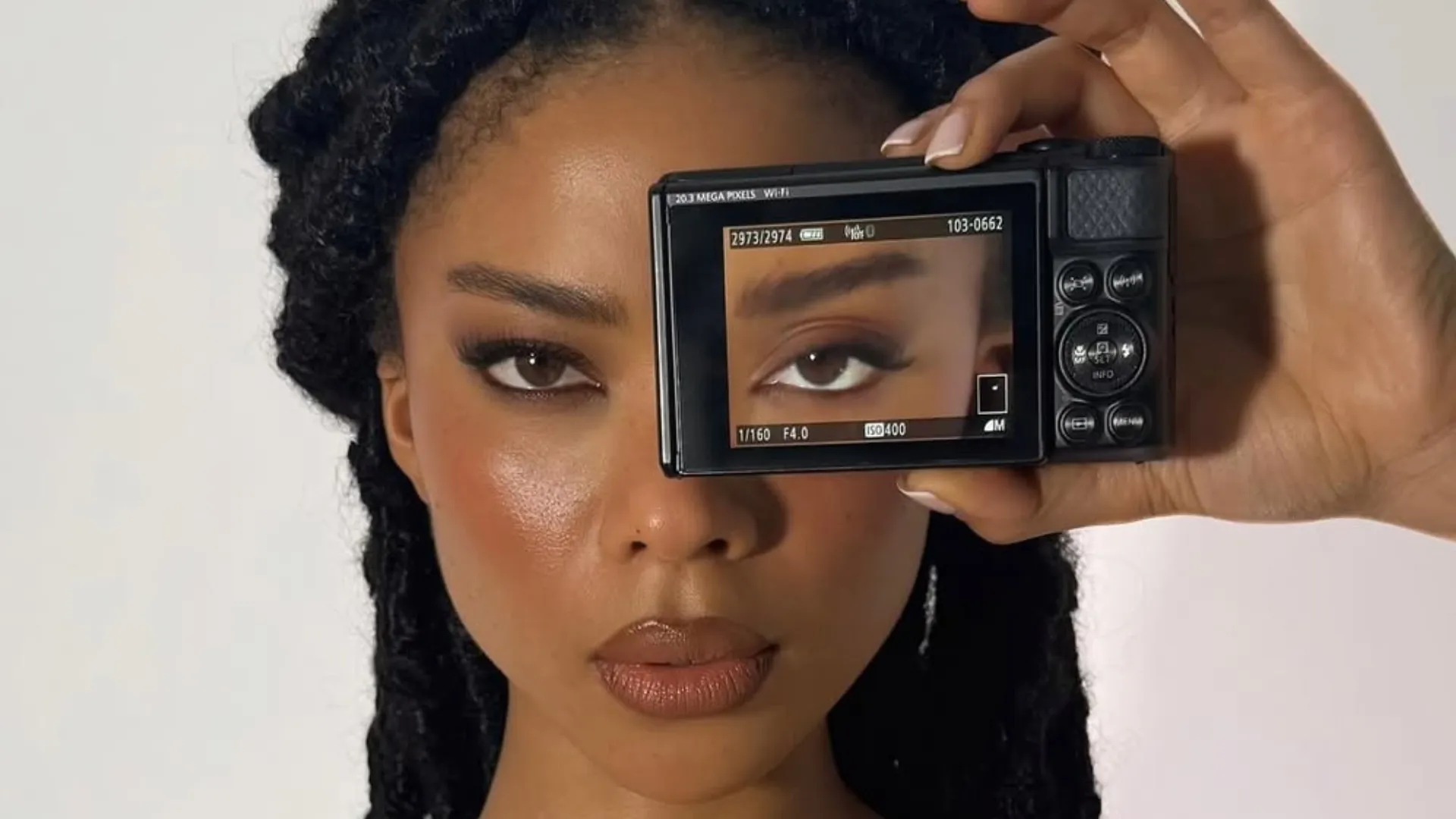 Tendência grunge reflete clima social e emocional - Imagem do artigo