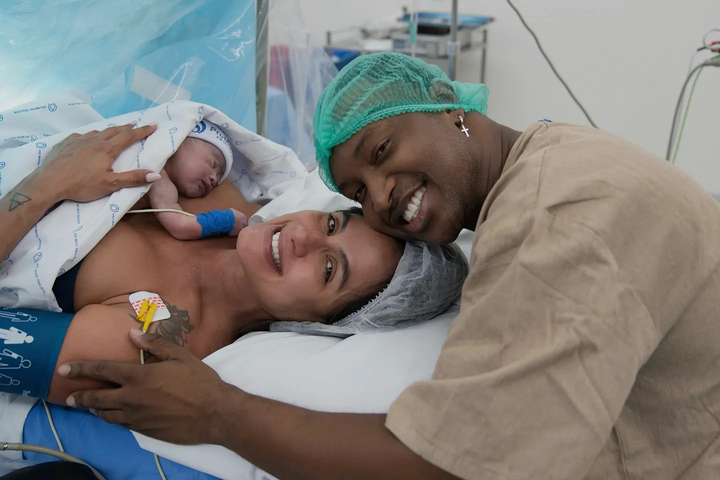 Nascimento de Bento, filho de Carol Peixinho e Thiaguinho - Imagem do artigo