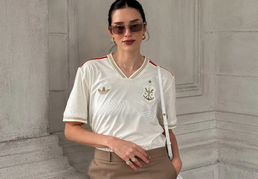 Camisa de time: como criar looks sofisticados e modernos - Imagem do artigo