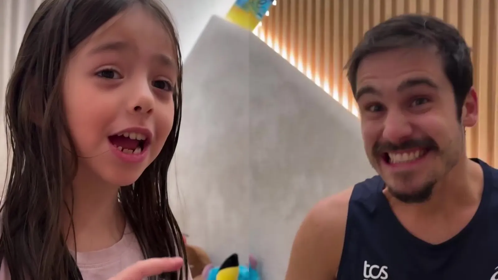 Zoe, filha de Sabrina Sato, exibe inglês quase fluente - Imagem do artigo