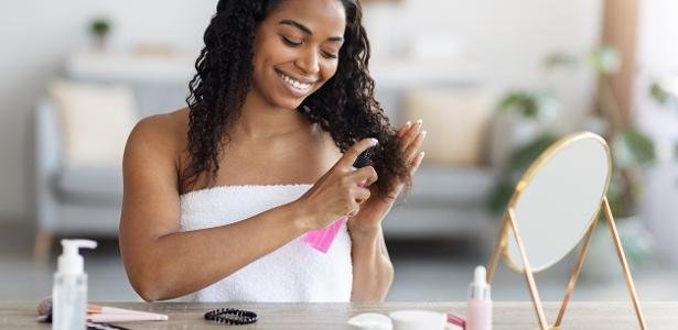 Acidificante capilar: como escolher o ideal e aplicar - Imagem do artigo