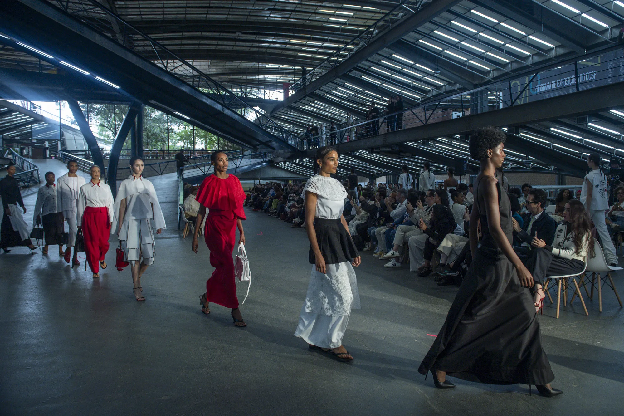 SPFW N60: Angela Brito explora Pangeia em coleção autoral - Imagem do artigo