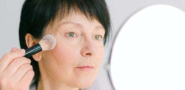 Base para pele madura: como escolher após os 40 anos - Imagem do artigo