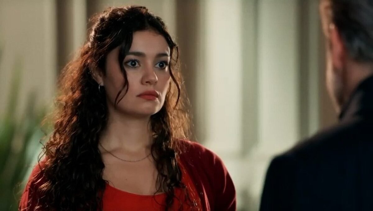 Semana de Três Graças: ameaça, atropelamento e farsa - Imagem do artigo