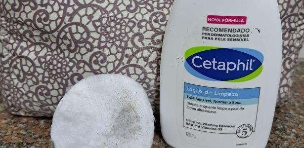 Loção de limpeza Cetaphil remove maquiagem sem irritar - Imagem do artigo