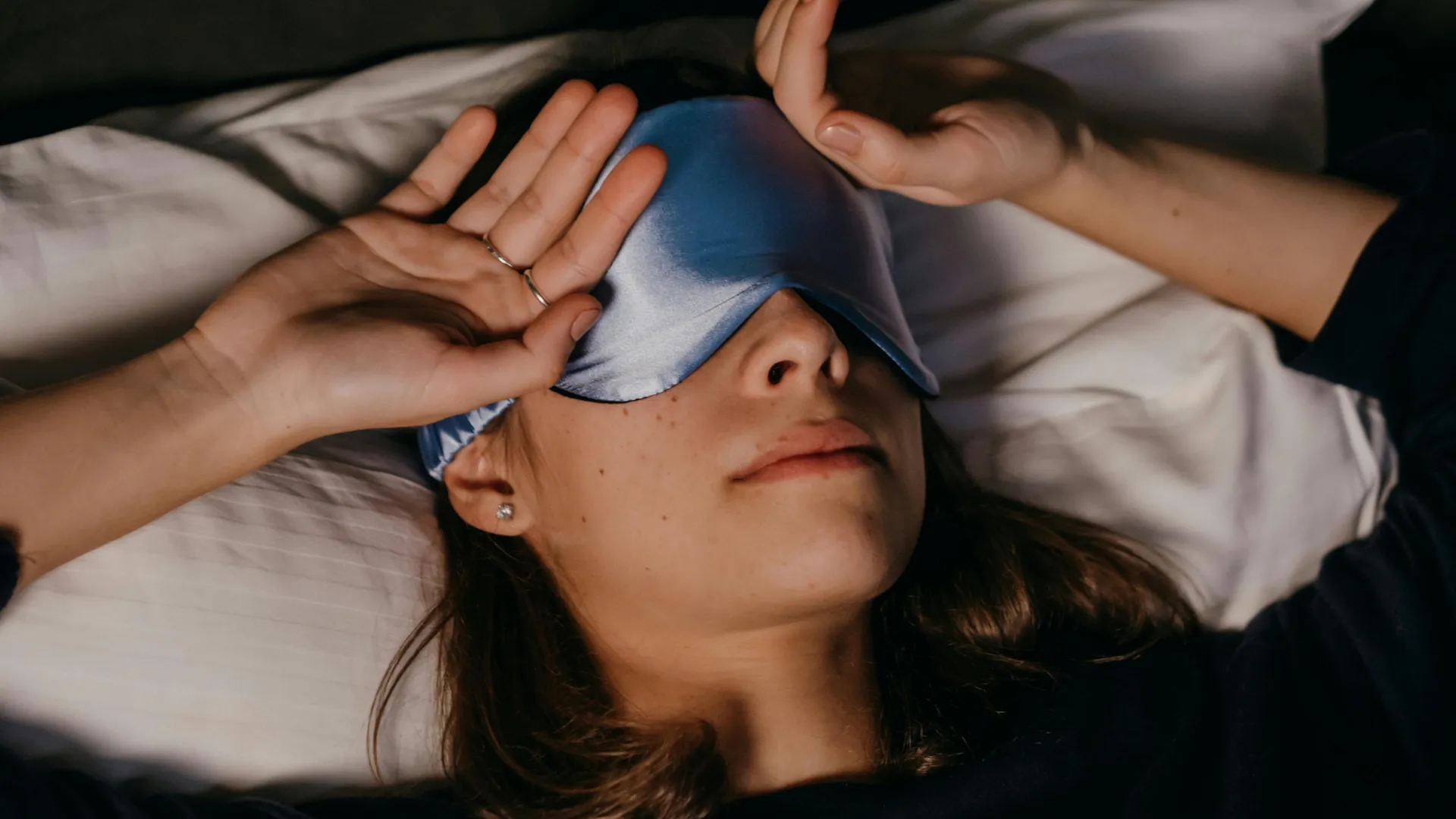 Produtos de beleza noturnos: 8 itens que agem à noite - Imagem do artigo