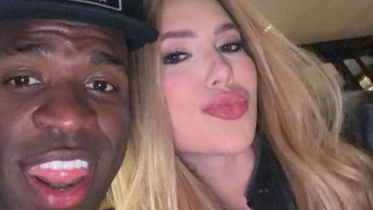 Dua Lipa show São Paulo: parceria com Caetano e Brown - Imagem do artigo original