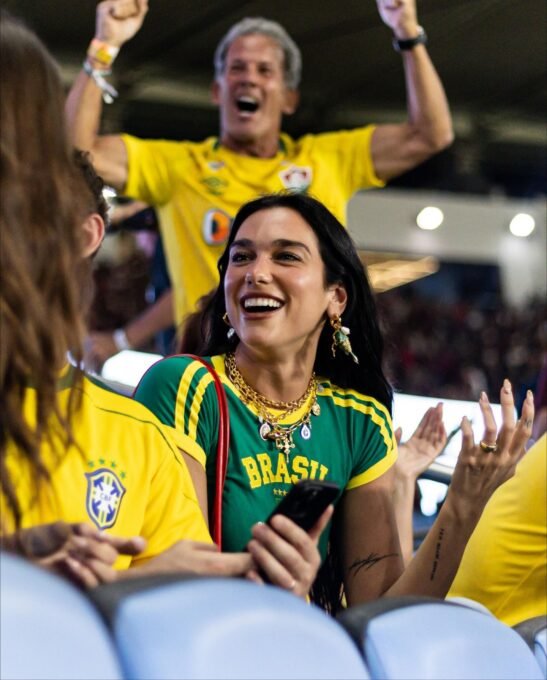 Dua Lipa no Rio de Janeiro atrai fãs e inspira memes - Imagem do artigo