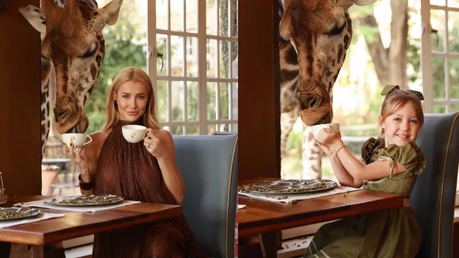 Ana Paula Siebert toma café com girafas no Quênia - Imagem do artigo