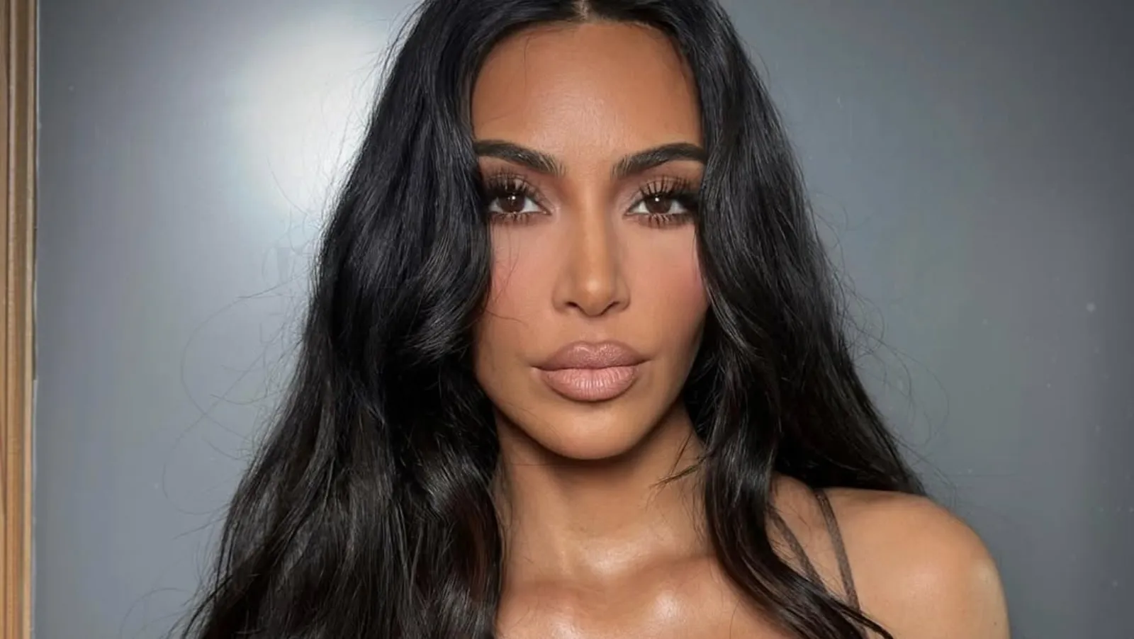 Mudança de nome de Kim Kardashian surpreende fãs - Imagem do artigo