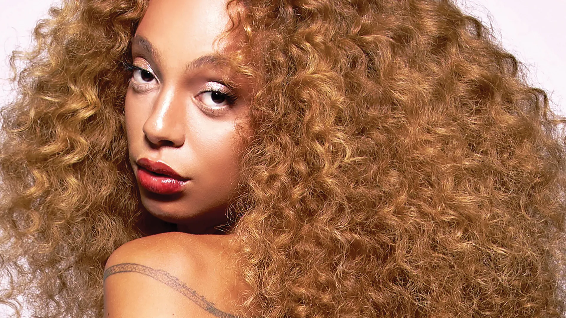 Álbum CARRANCA de Urias celebra prosperidade negra - Imagem do artigo