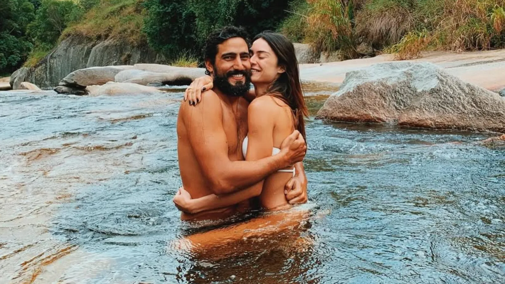 Thaila Ayala celebra Renato Góes com declaração romântica - Imagem do artigo