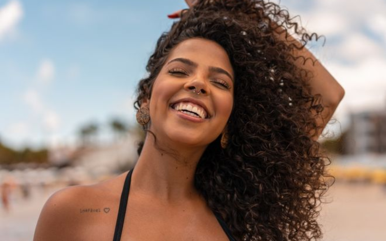 Recuperar os cabelos depois da praia: passo a passo - Imagem do artigo