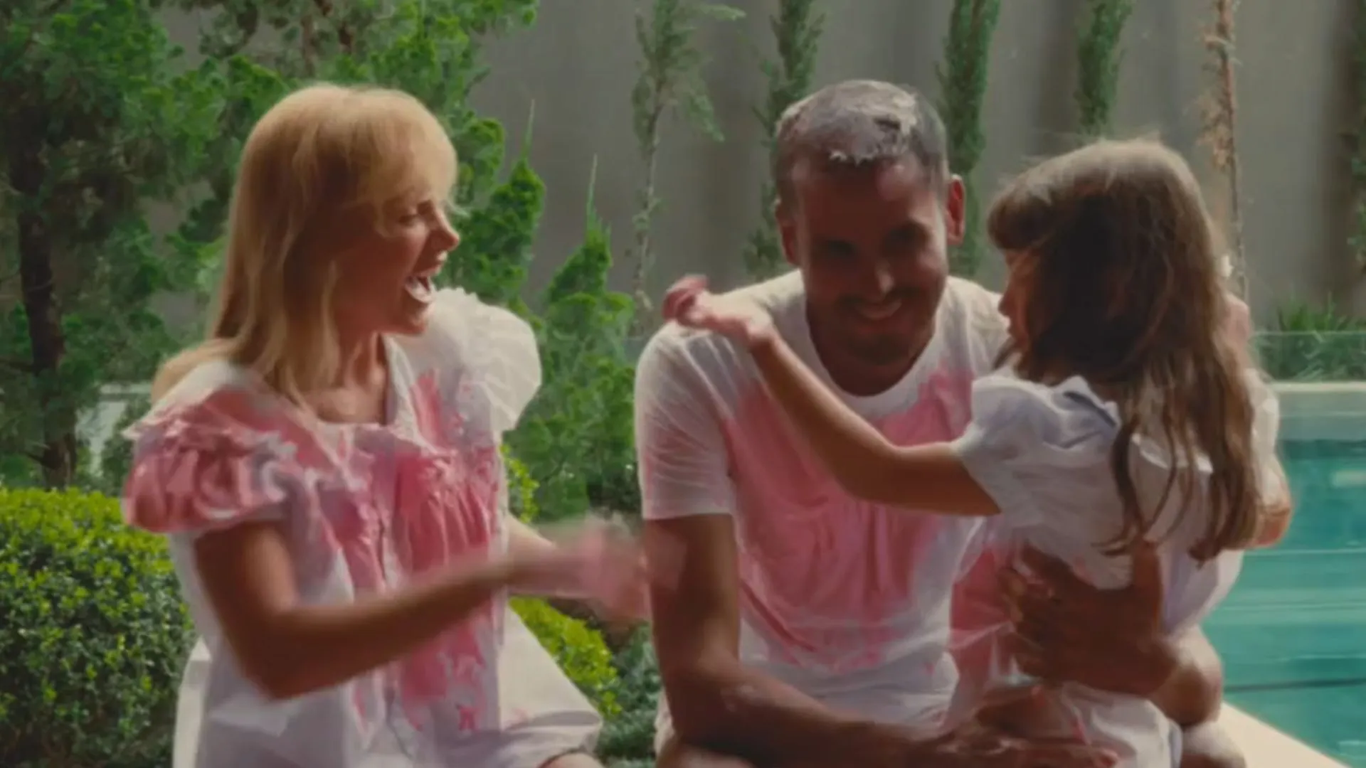 Malu Borges faz chá revelação intimista e anuncia menina - Imagem do artigo