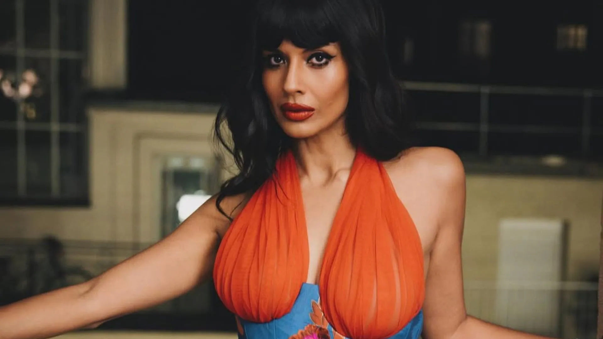 Deepfake de atriz de Hollywood: como Jameela Jamil reagiu - Imagem do artigo