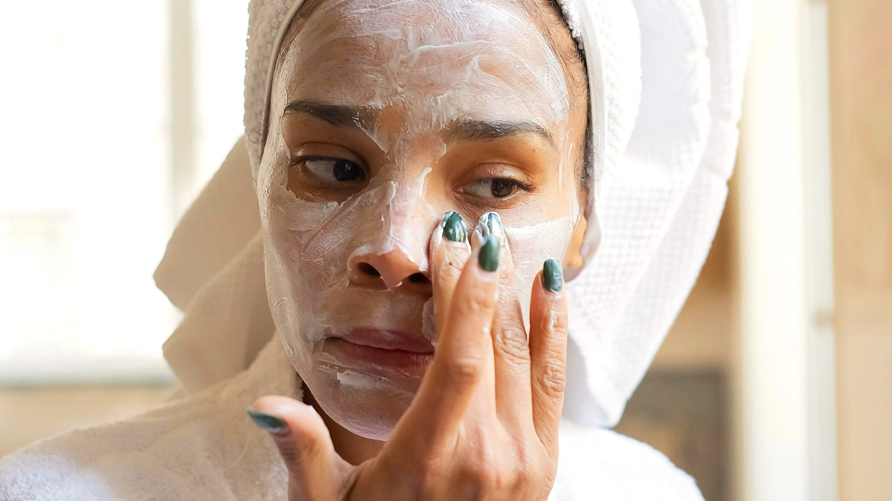 Ácidos no verão: cuidados para evitar manchas e irritações - Imagem do artigo