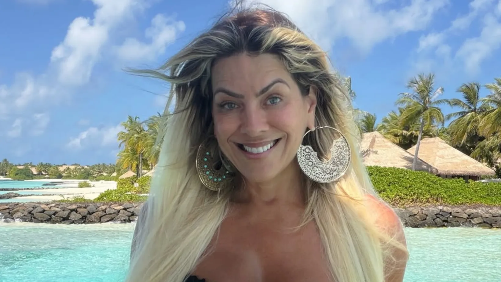 Renata Fan em férias reflete sobre carreira e luto - Imagem do artigo