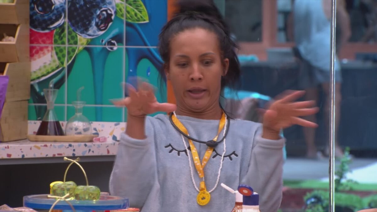 Ana Paula Renault provoca Maxiane após voltar do Paredão - Imagem do artigo