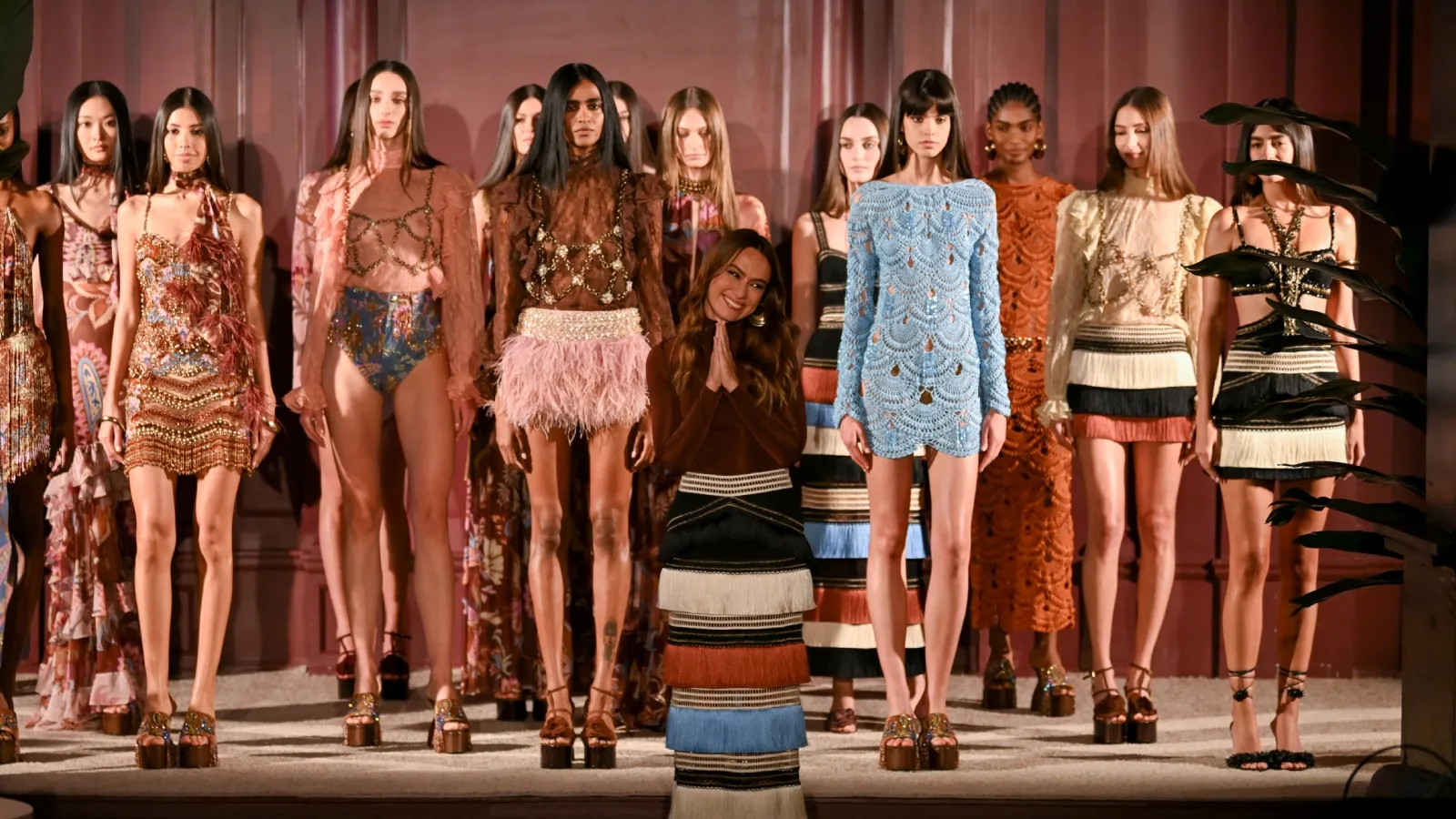 PatBO na NYFW revisita boemia brasileira dos anos 70 - Imagem do artigo