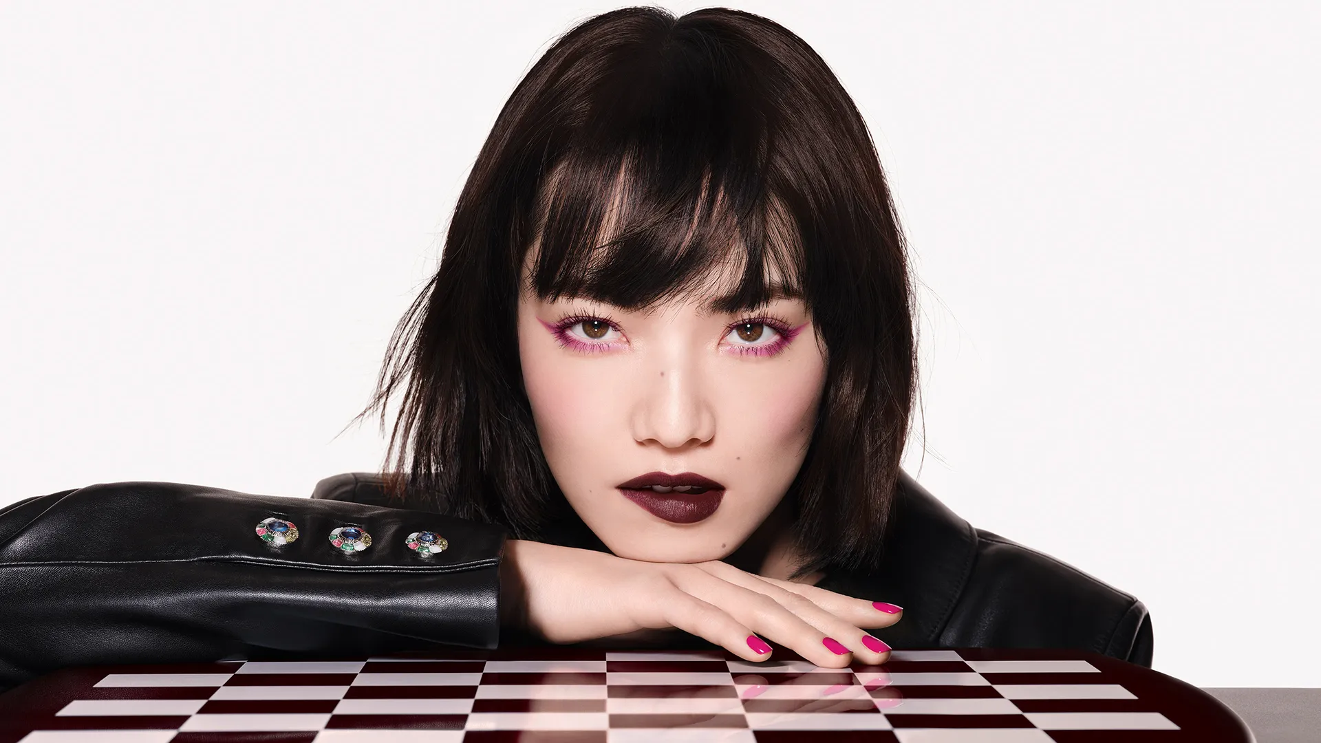 Rouge Noir Chanel retorna em nova linha de maquiagem - Imagem do artigo