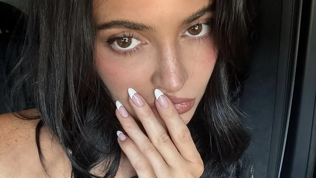 Formatos de unhas: 5 estilos tendência para 2026 - Imagem do artigo