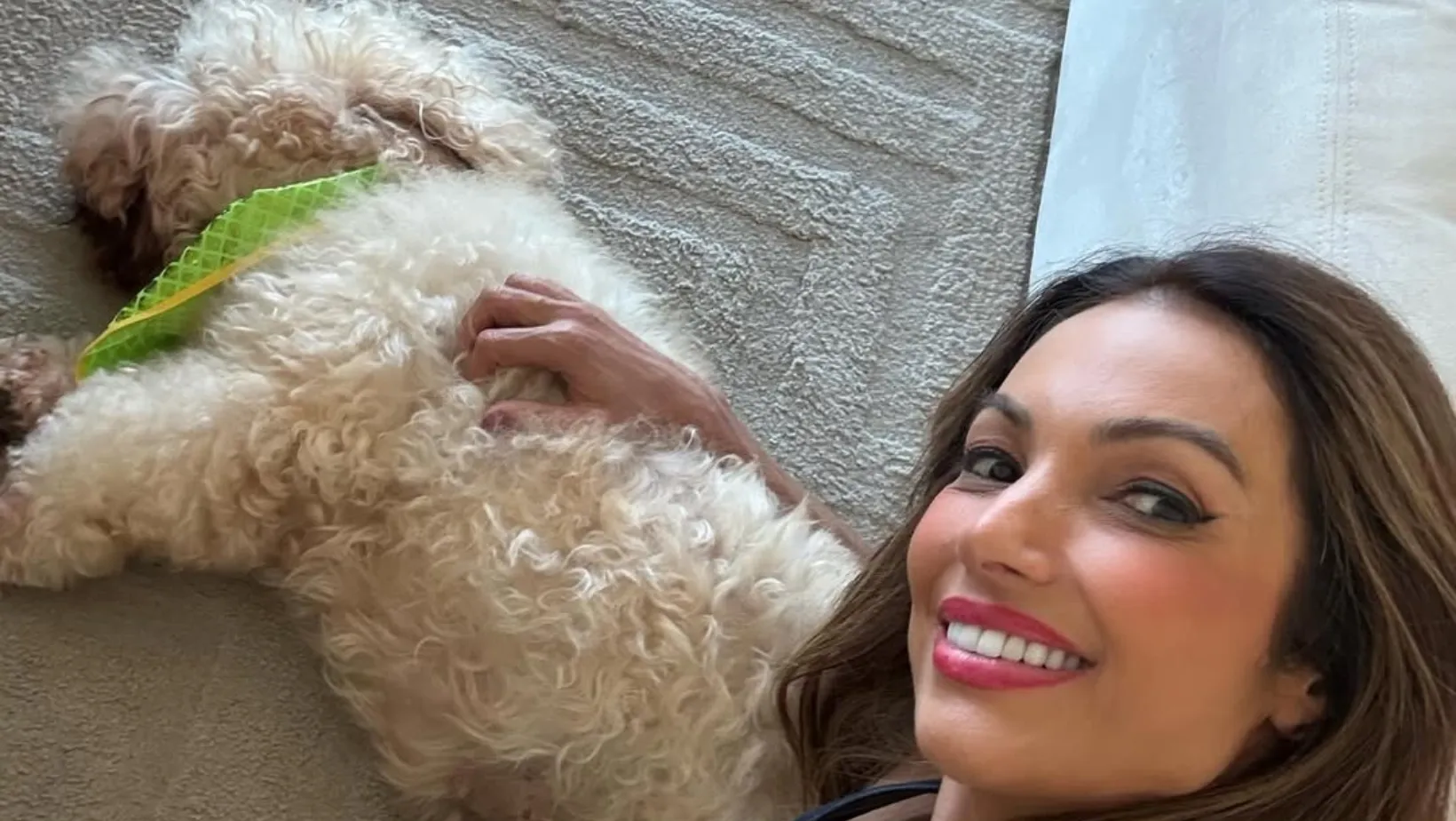 Patrícia Poeta divide tarde de folga com cachorro nas redes - Imagem do artigo