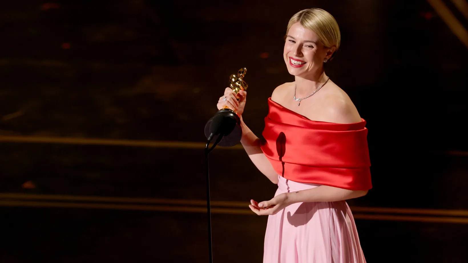 Jessie Buckley vence Oscar de Melhor Atriz por Hamnet - Imagem do artigo