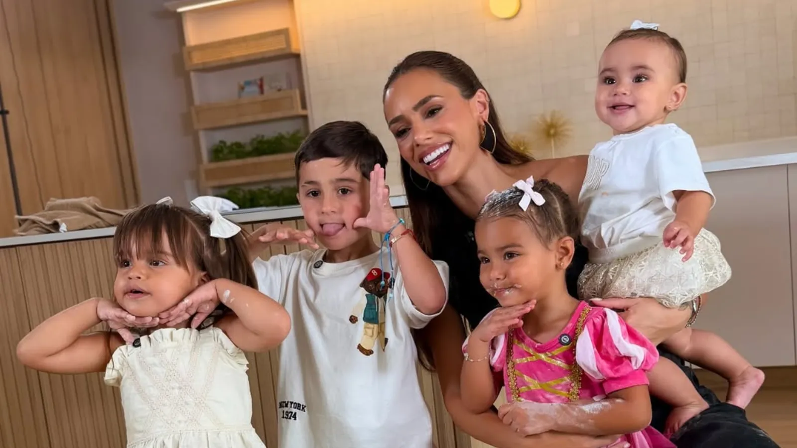 Bruna Biancardi se diverte com filhas Mavie e Mel na cozinha - Imagem do artigo