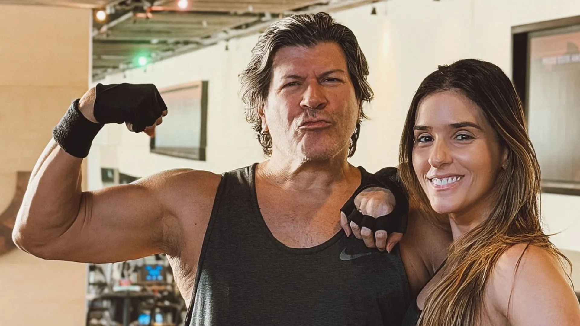 Paulo Ricardo exibe treino com esposa e revela constância - Imagem do artigo