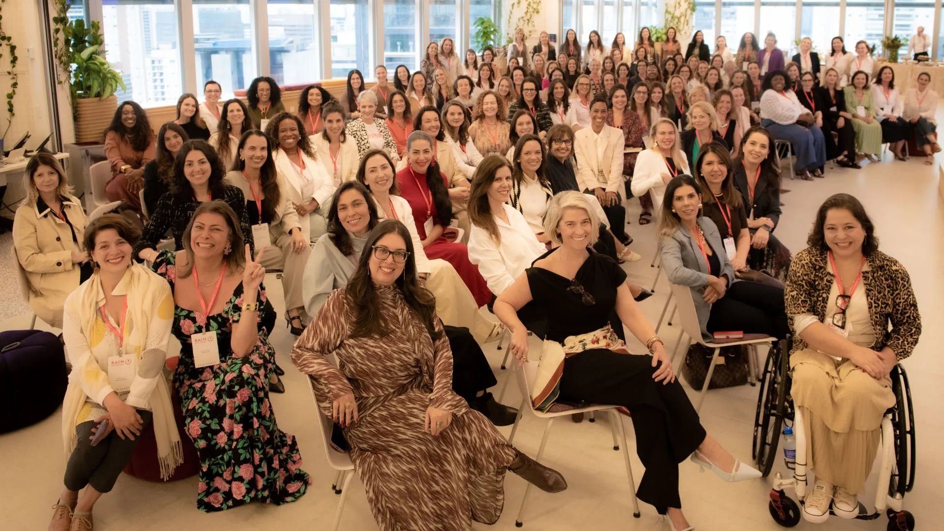 Liderança feminina: Café com as CEOs aponta avanços - Imagem do artigo