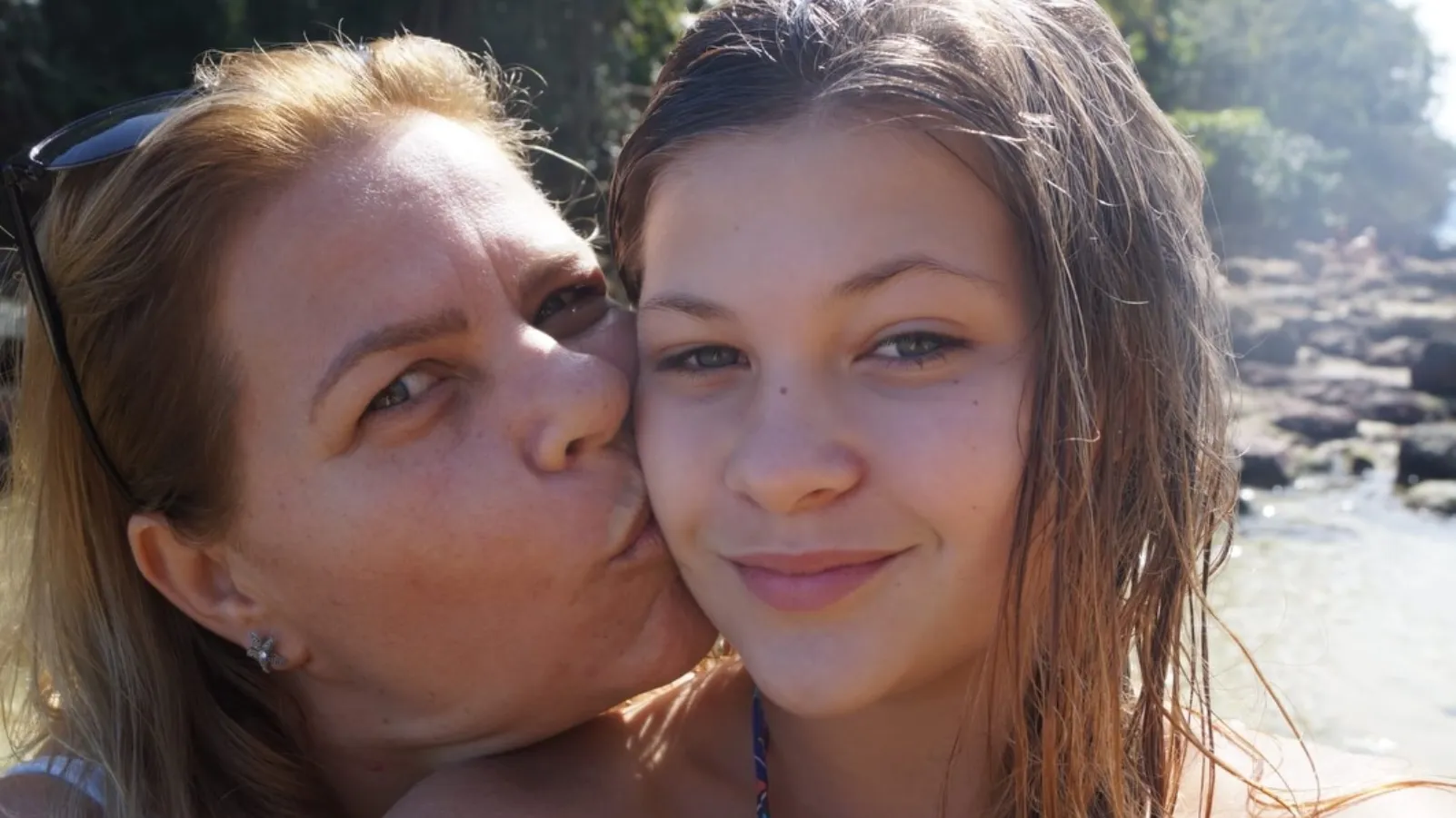 Nikki Meneghel lamenta um ano sem a amada mãe Michele - Imagem do artigo