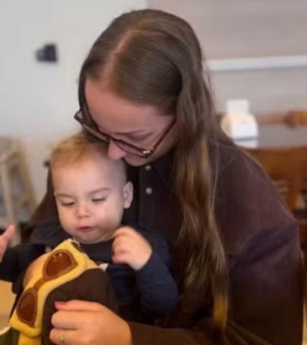 Viúvo de Isabel Veloso apresenta namorada ex-fono do filho - Imagem do artigo original