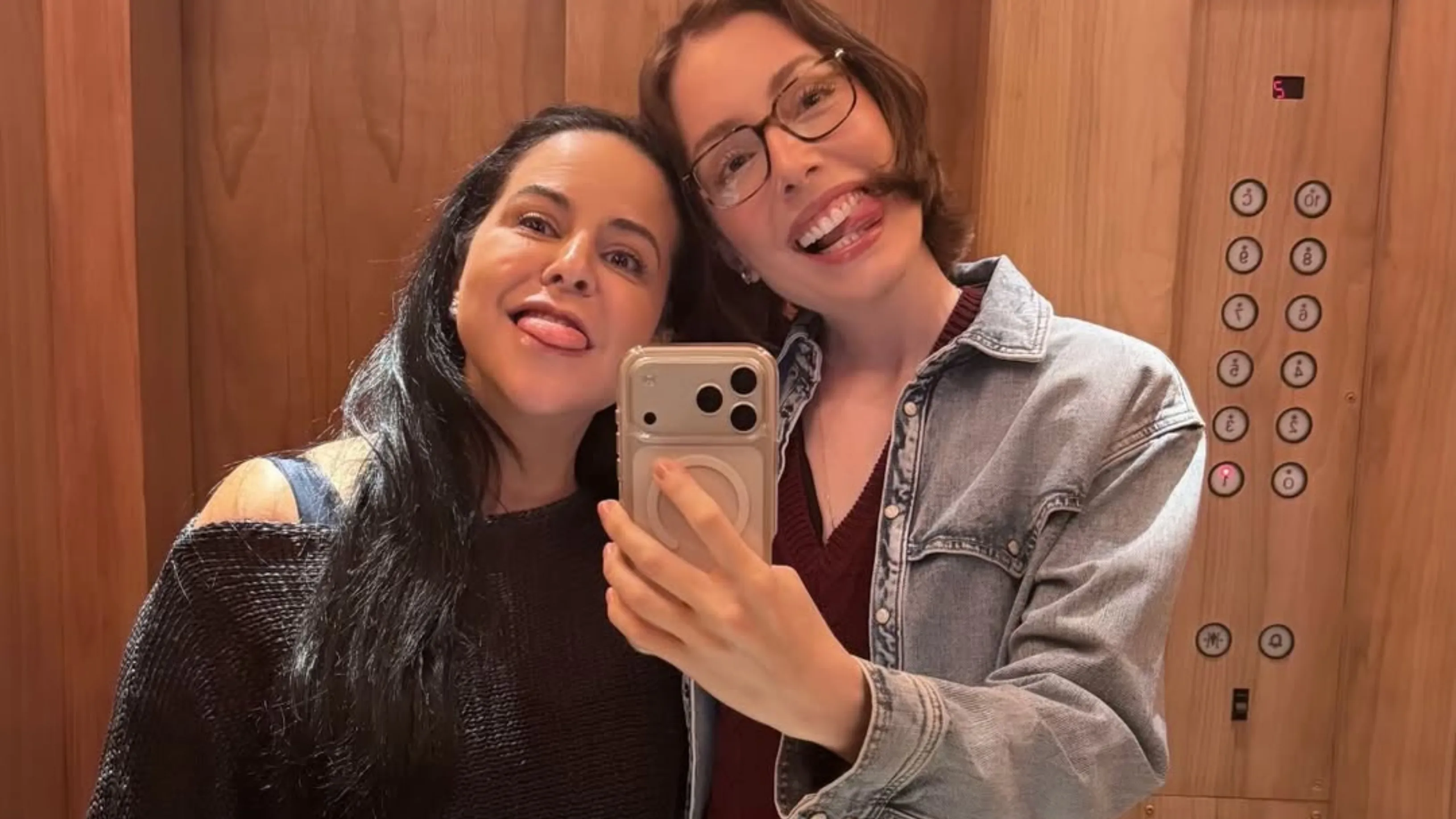 Fabiana Justus celebra último ciclo de quimioterapia - Imagem do artigo