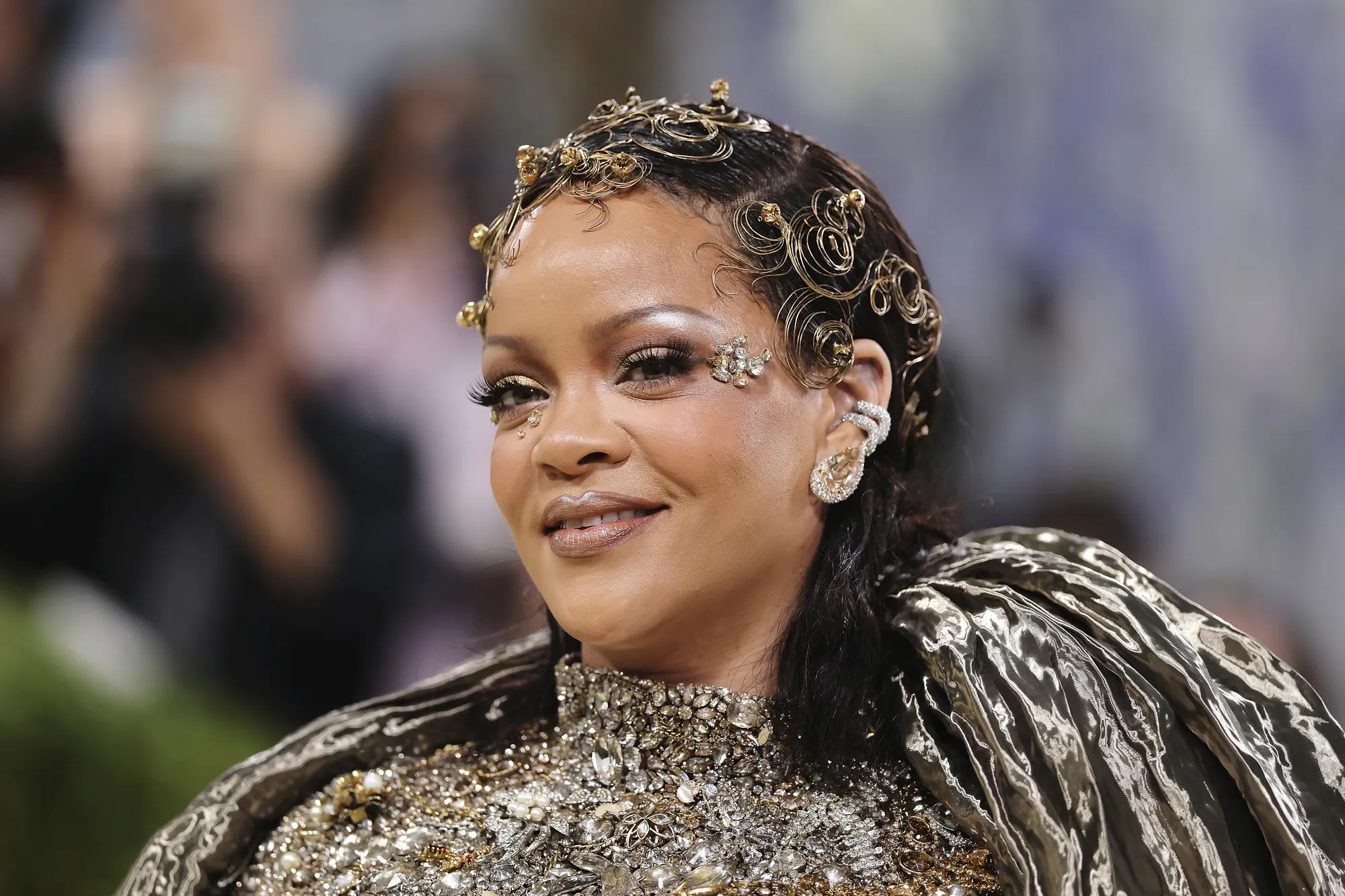 Acessórios de cabelo brilham no MET Gala 2026 - Imagem do artigo