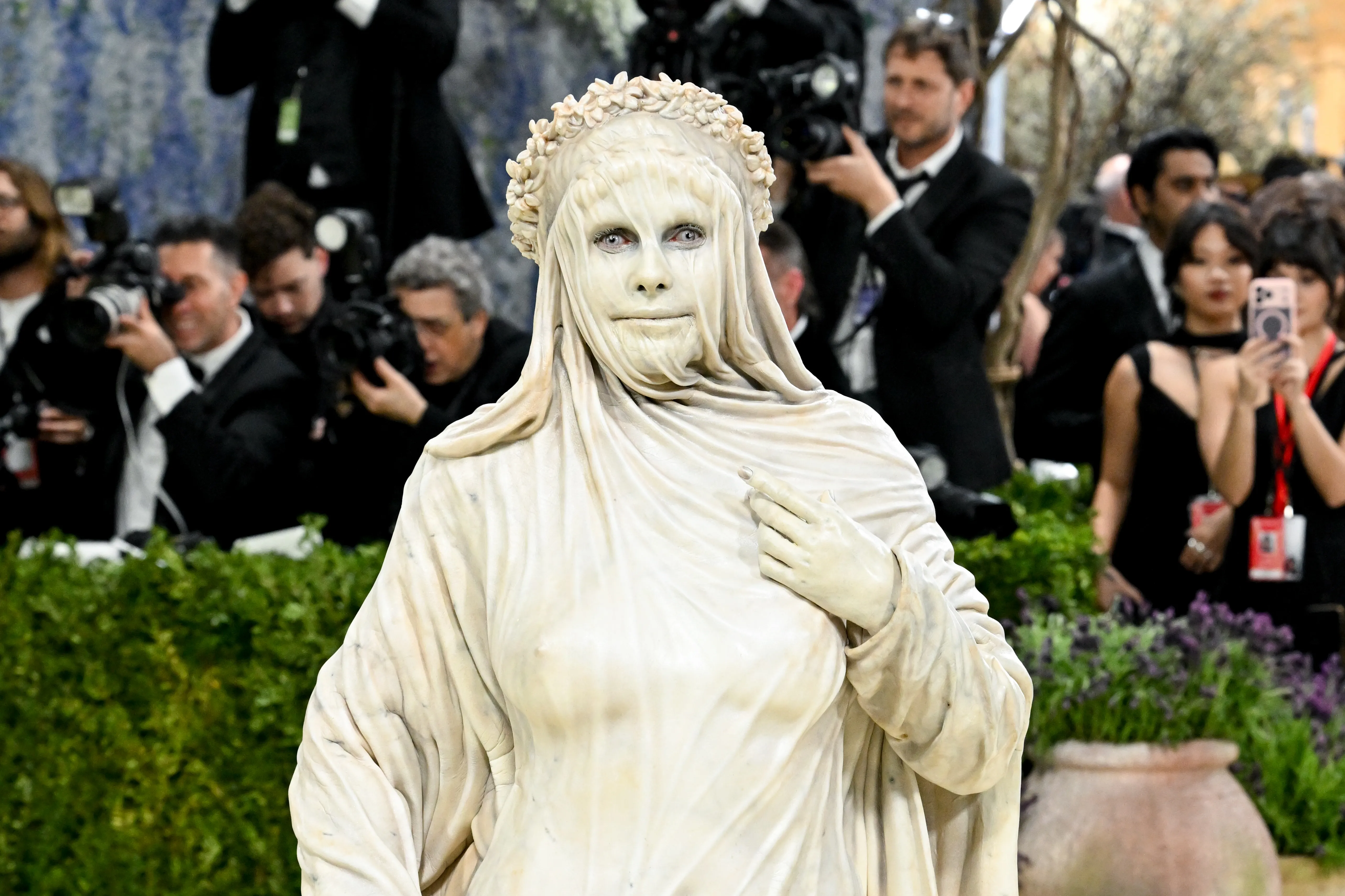 Looks MET Gala 2026: celebridades apostam em ousadia - Imagem do artigo