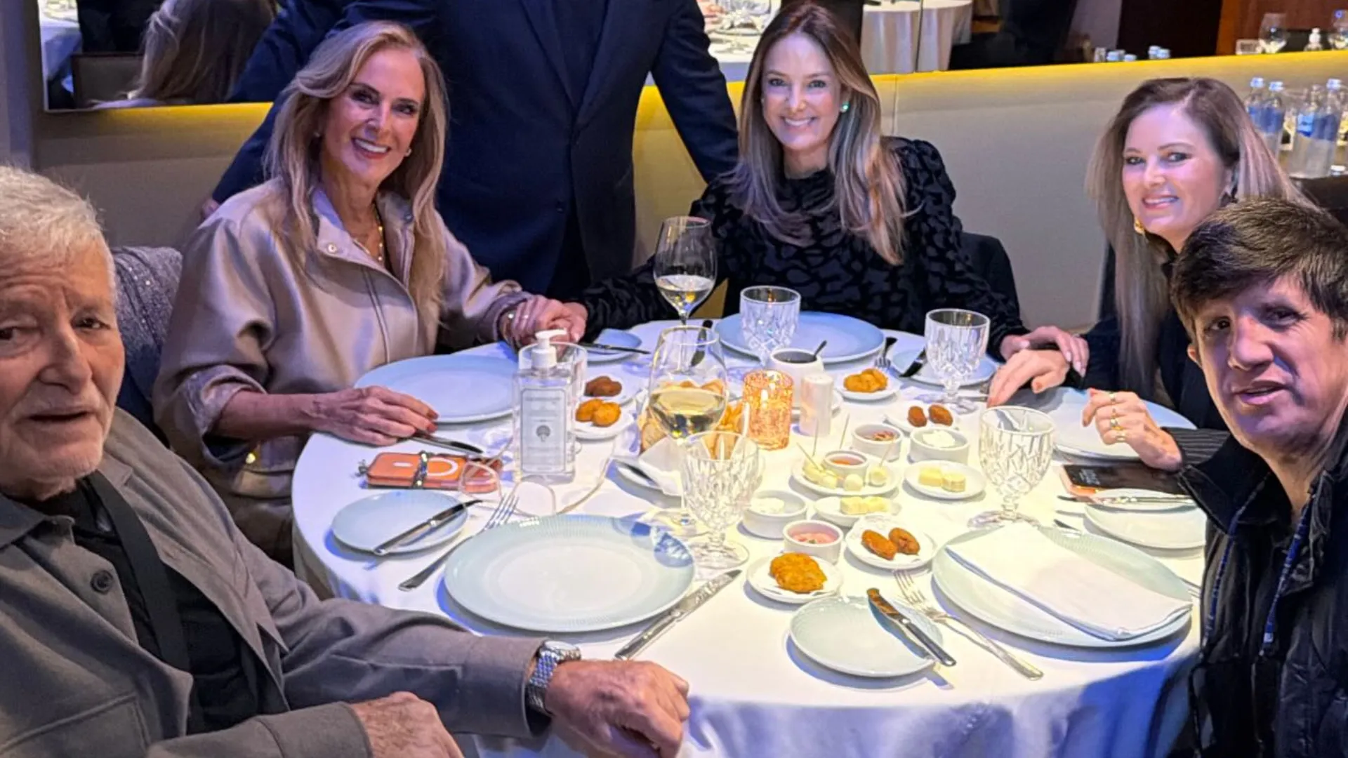 Ticiane Pinheiro celebra 60 anos de casamento dos pais - Imagem do artigo