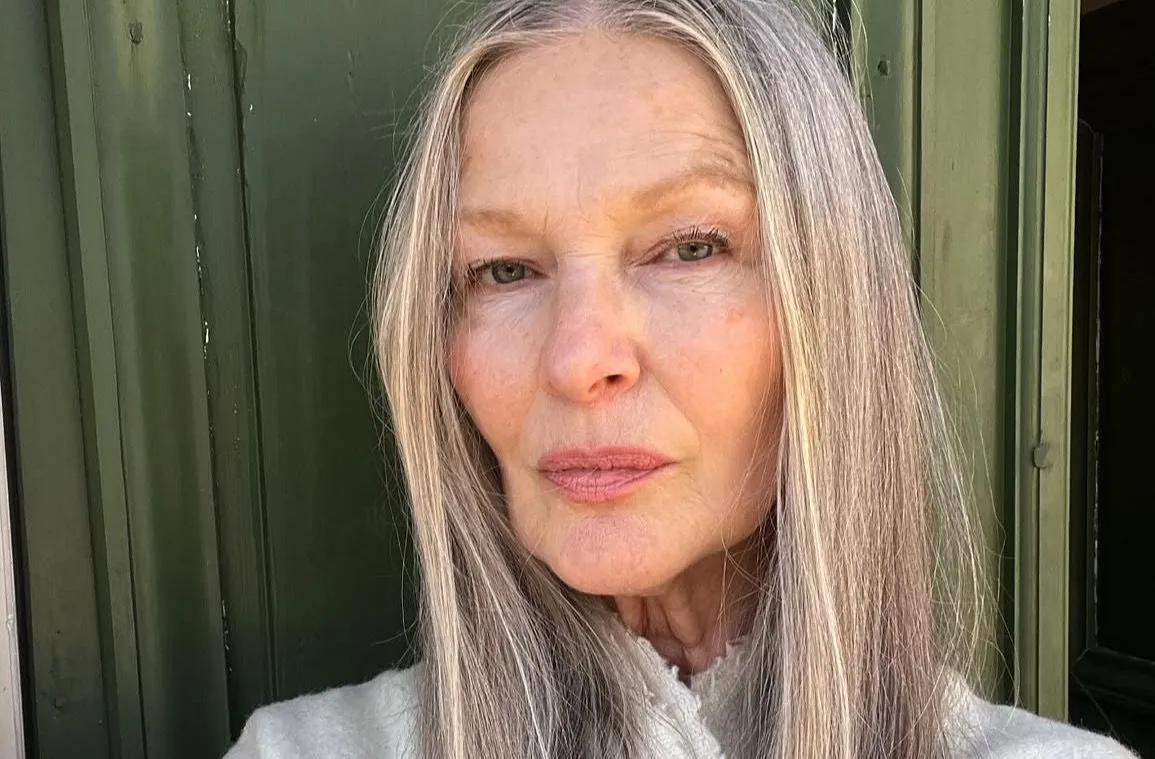 Cuidados com a pele na menopausa: guia de skincare - Imagem do artigo