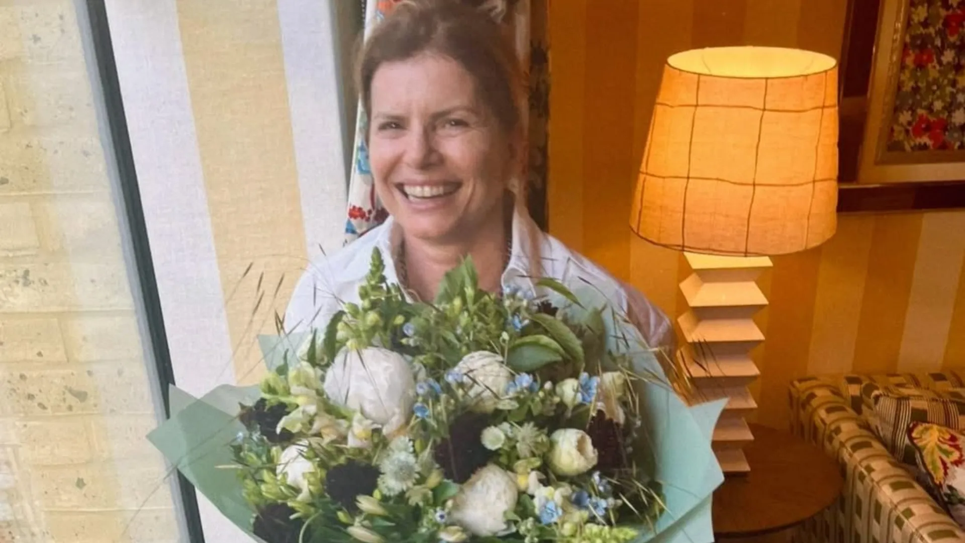 Debora Bloch, 63 anos, comemora aniversário em viagem - Imagem do artigo
