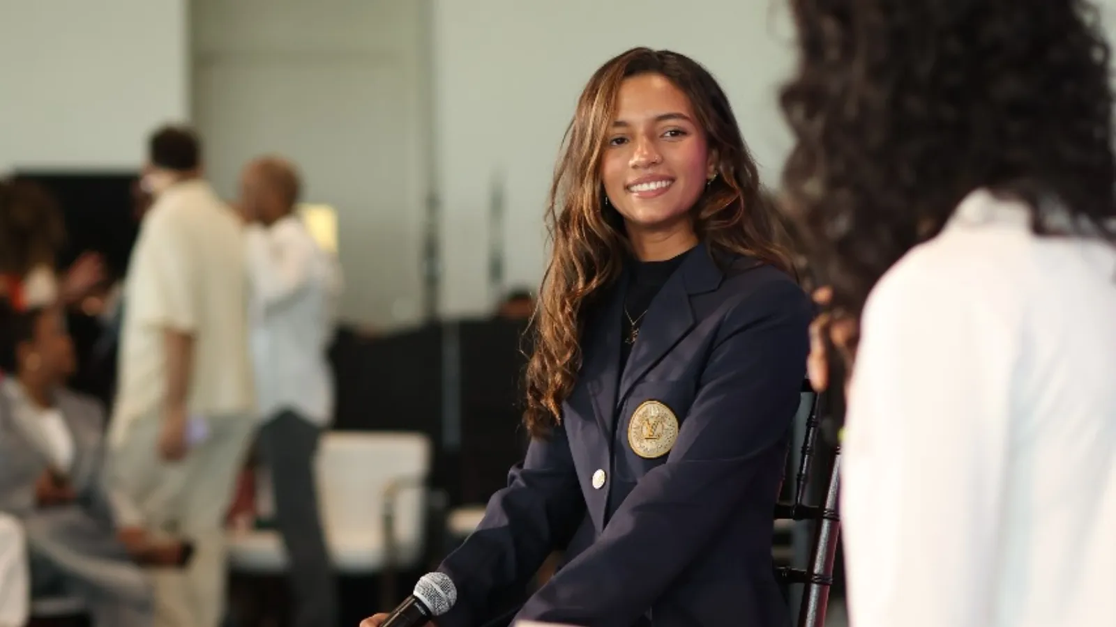 Rayssa Leal se declara bissexual e mantém namoro - Imagem do artigo