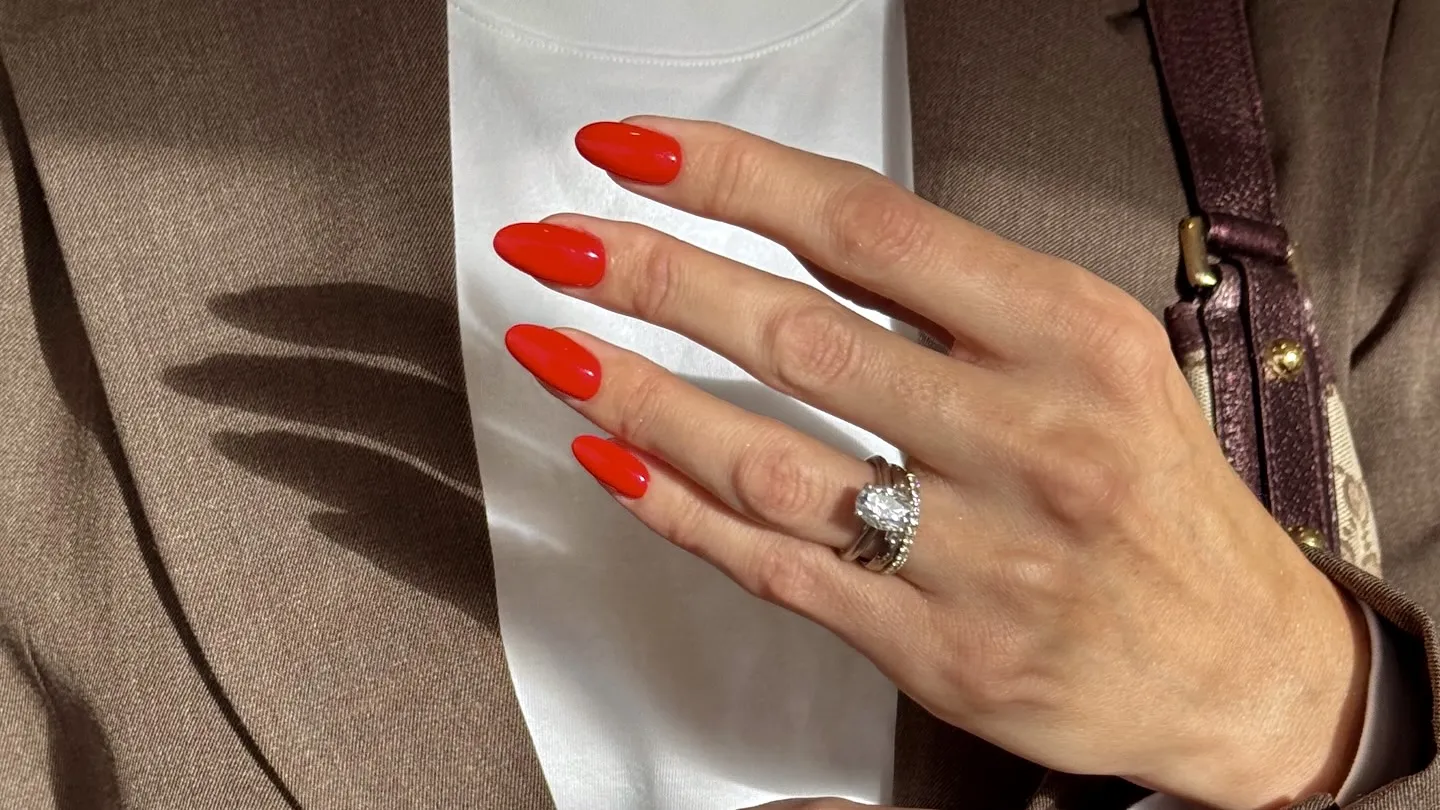 Esmalte dura menos no frio? Veja 4 hábitos que sabotam - Imagem do artigo